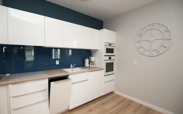 Modern Apartment in Kolobrzeg With Balcony