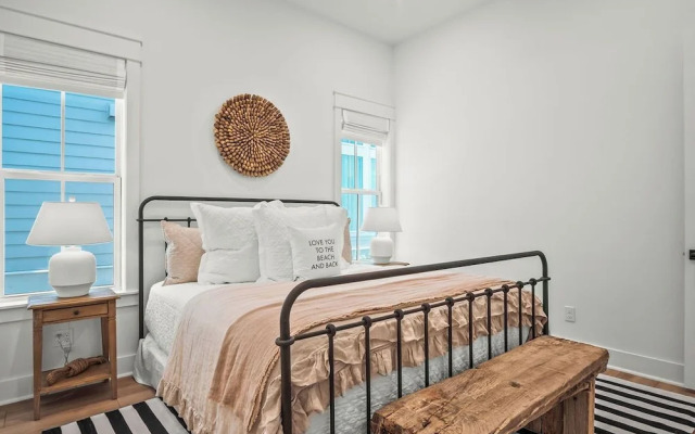 Salty Beaches 226 BAR