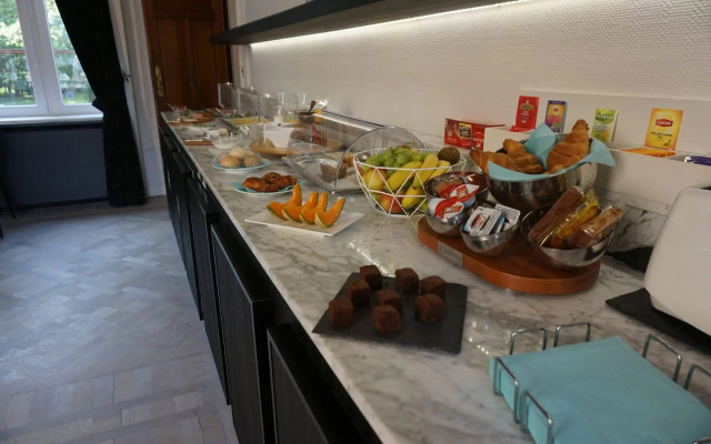 Hotel Shamon