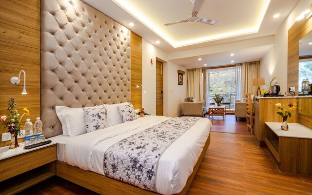 Anand Vardhan Resorts