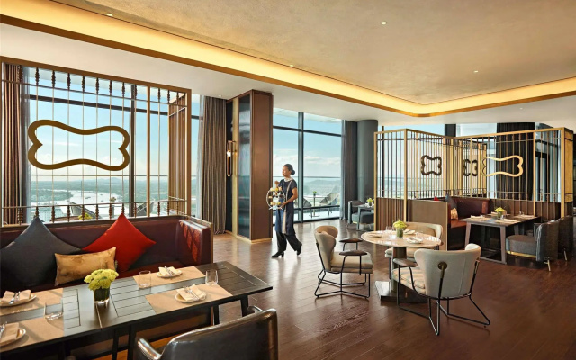 Pullman Hai Phong Grand Hotel