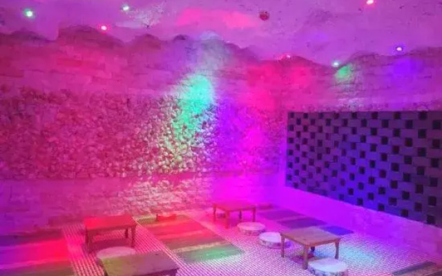 Nafenglong Business Hotel