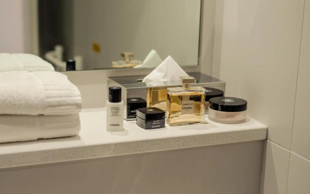 PREMIER SUITES Reading