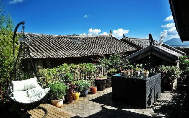 Floral Hotel Lijiang Yishe