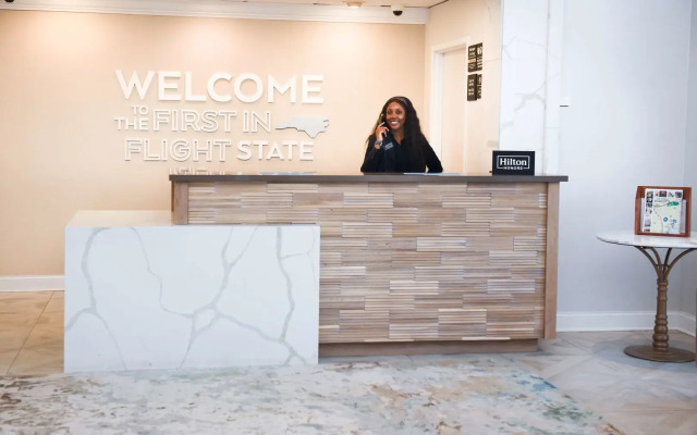 Hampton Inn & Suites Charlotte/South Park at Phillips Place