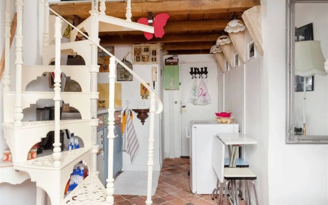 Nice 1 Bedroom for 4 Near Louvre