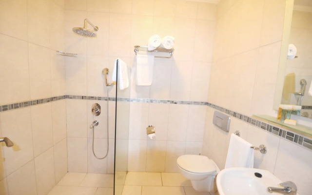 Hotel Cachet Adults Only