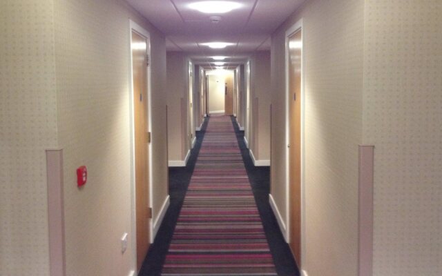 Holiday Inn Express London-Epsom Downs by IHG