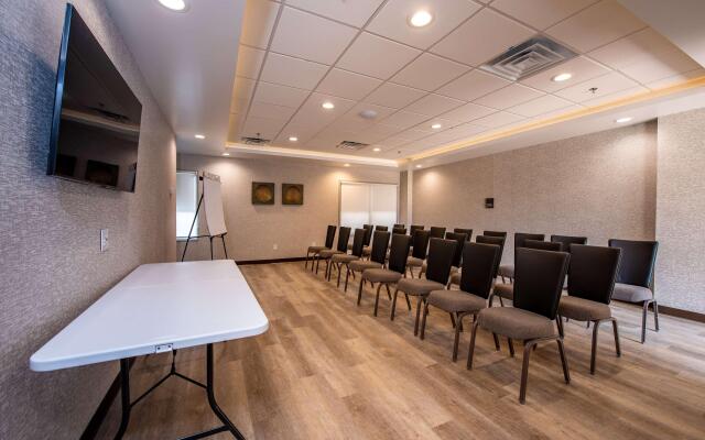 Best Western Plus Apple Valley Lodge Pigeon Forge