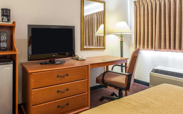 Quality Inn & Suites Lacey Olympia