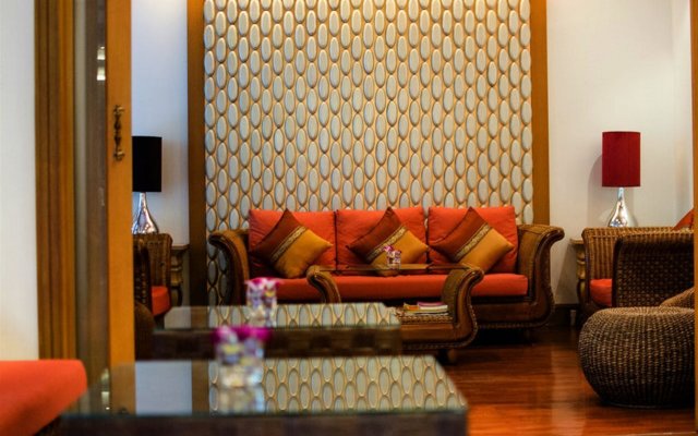The StandardX Bangkok Phra Arthit