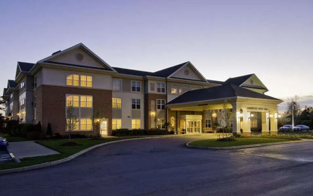 Homewood Suites by Hilton Buffalo Airport