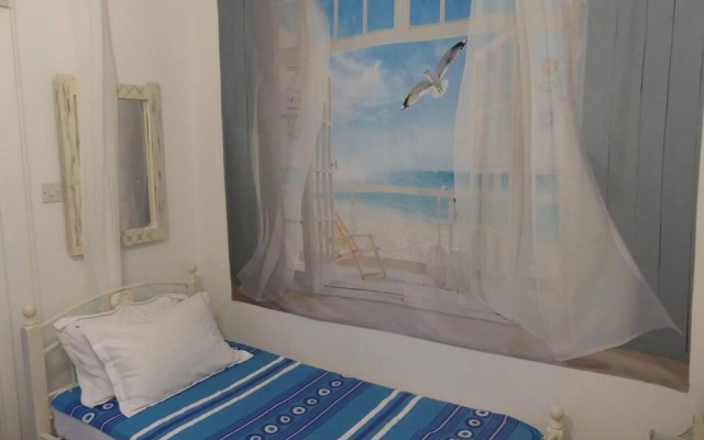 2bed Villa - Private Pool - Steps From the Beach!