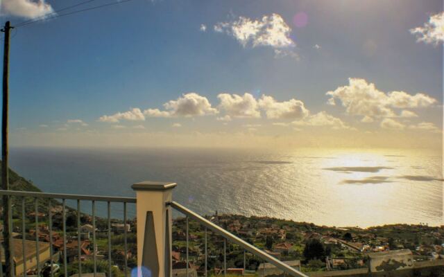 The Rose House - ETC Madeira