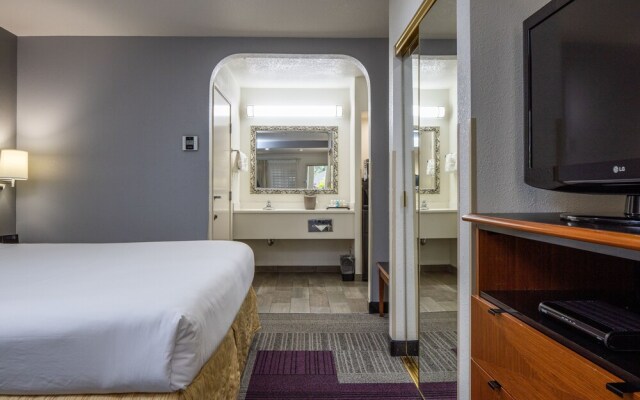 Atherton Park Inn & Suites