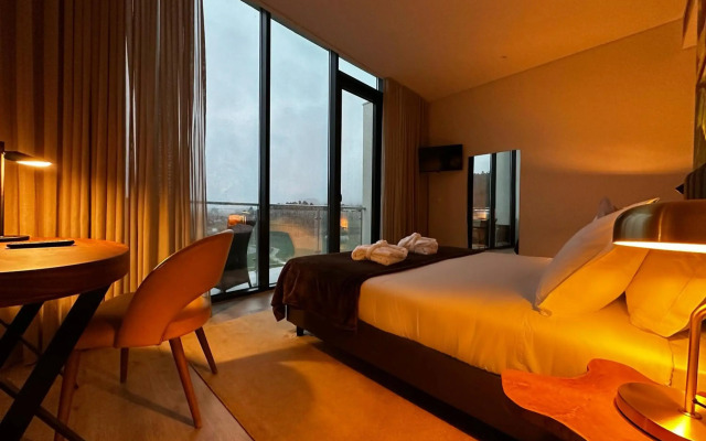 Grapple Hotel