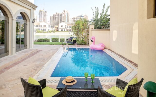 Dream Inn Dubai-Luxury Palm Beach Villa