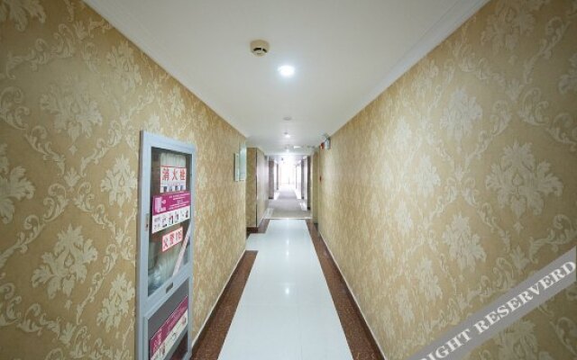 Yangzijiang Guest House