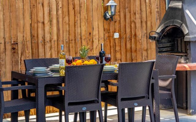 Luxury Villa With Jacuzzi in Kas