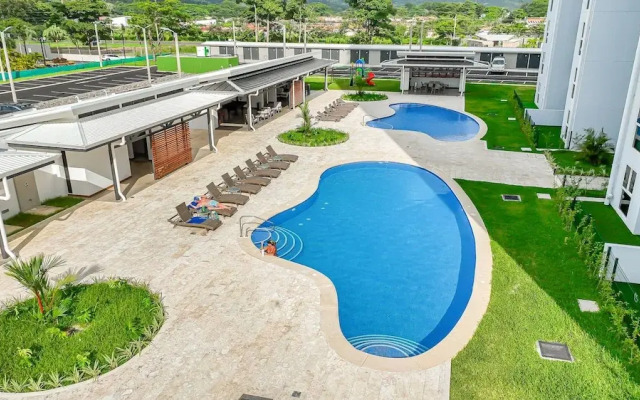 Brand New 3BR Condo With Incredible Views