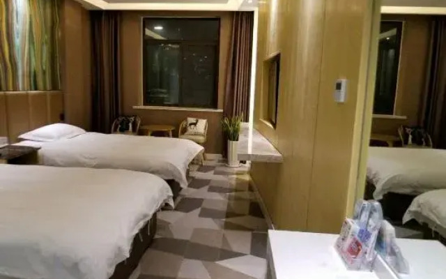 Xuancheng HuangYue Business Hotel