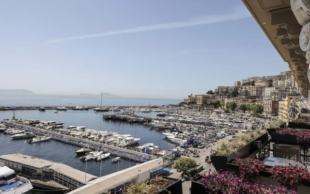 Demetra Luxury Suites