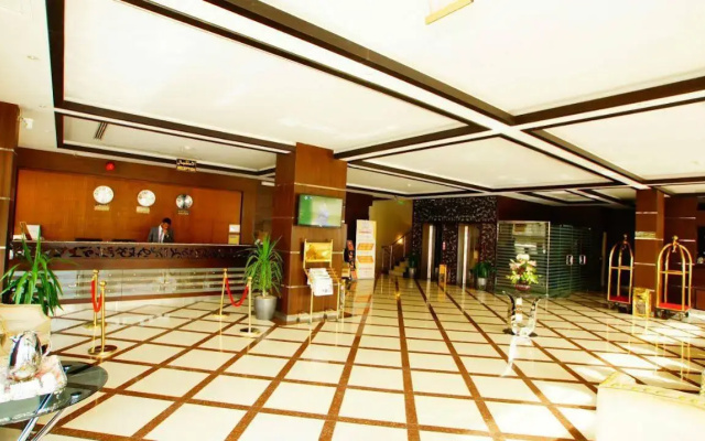 Al Muhaidb Jarir   Al Malaz