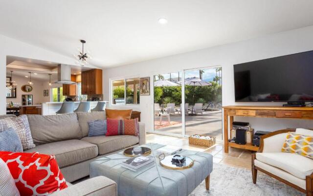 Modern Loma Vista