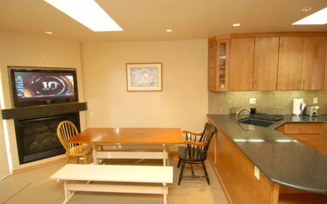 Aspen Townhomes East