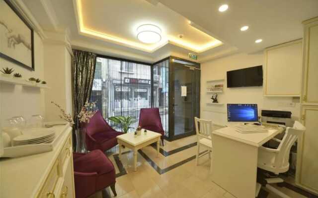 Lika Hotel - Standard Double or Twin Room in Istanbul