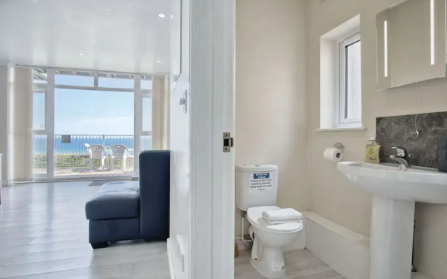 Dunes End - 2 Bedroom Apartment - Pendine