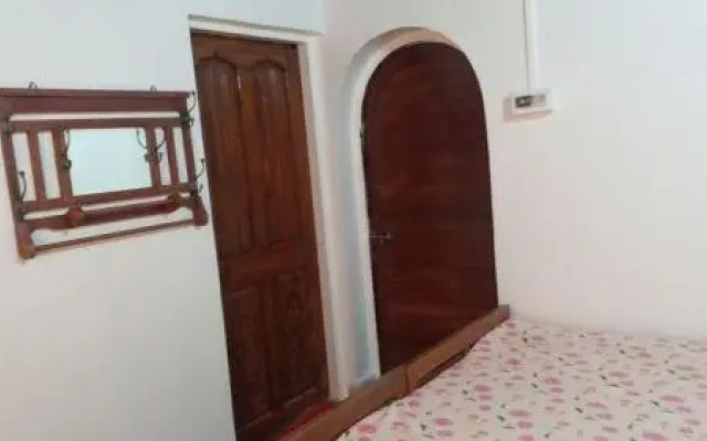 Hotel Happy Home