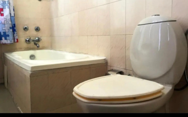 OYO Rooms Neemrana NH8