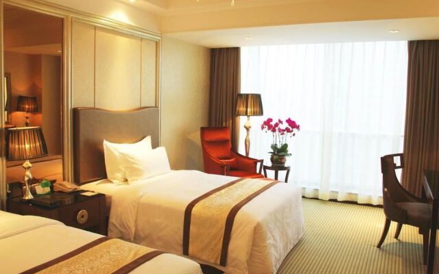 Titan Central Park Hotel