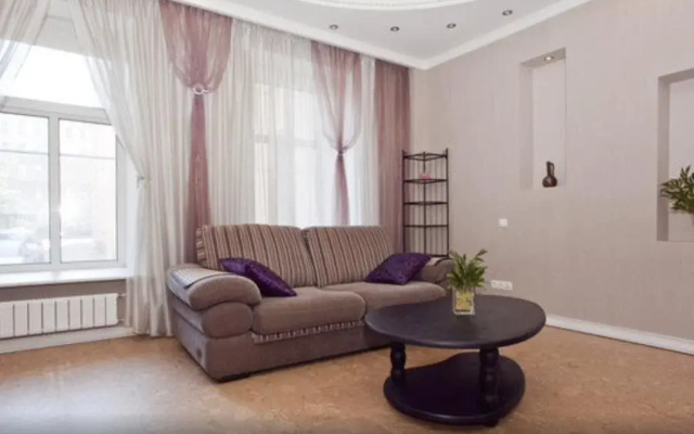 Меблированные комнаты Room With Fireplace — фото