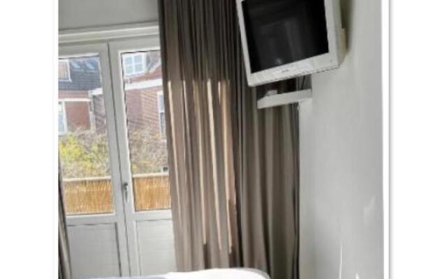 HS 68 Homestay
