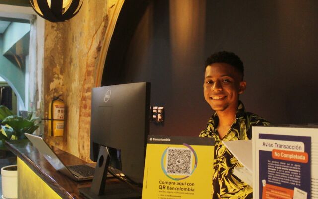 Hostal Seven Nights Cartagena - Hostel