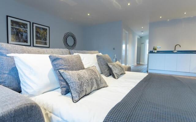 Suite Life Serviced Apartments