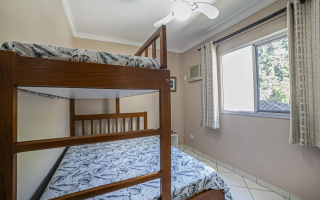 Apto 22E ar condicionado e ventilador, 2 quartos, churrasqueira, elevador e piscina