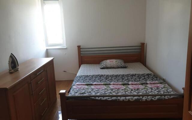 Lüx Living Apartment with 3 Rooms