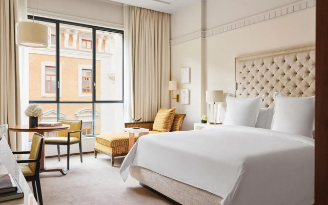 Four Seasons Hotel Madrid