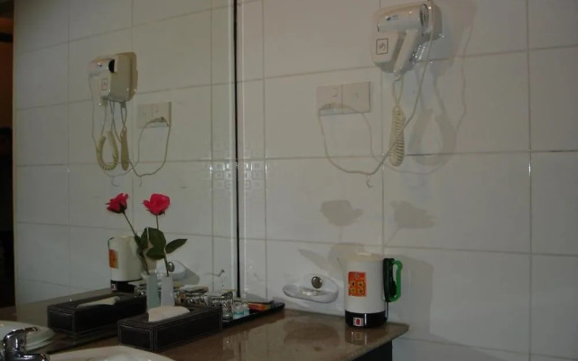 Royal Power Hotel