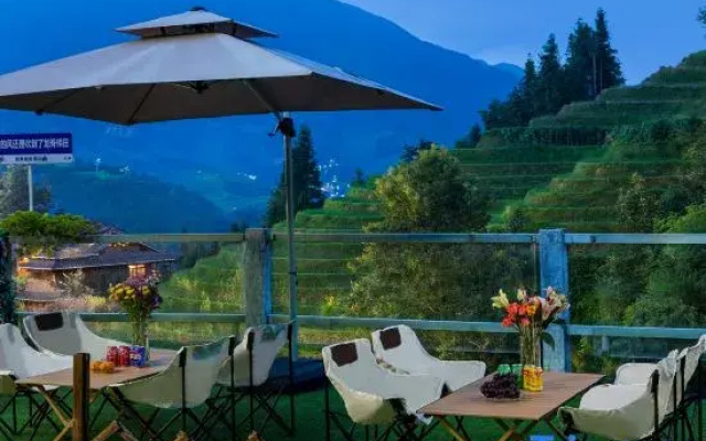 Yuelai Courtyard Hotel (Longsheng Longji Terrace Observation Deck)