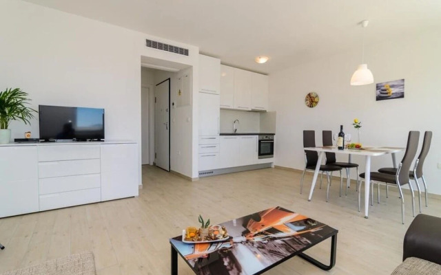 Mali Princ - Modern and Comfortable - A3