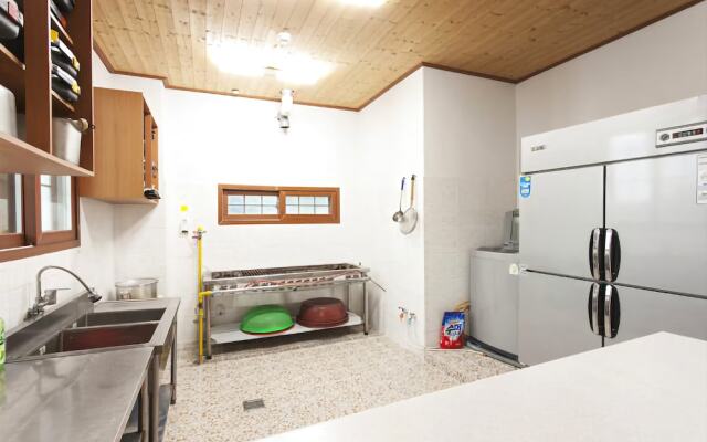 muju soldabak pension