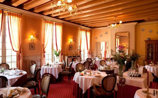 Château de Beaulieu et Magnolia Spa, The Originals Relais