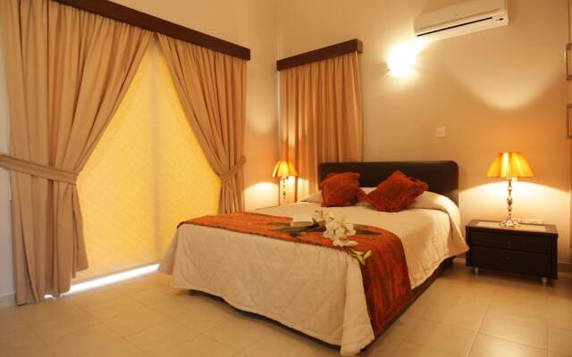 Three Bedroom Villa With Private Pool and Landscaped Garden