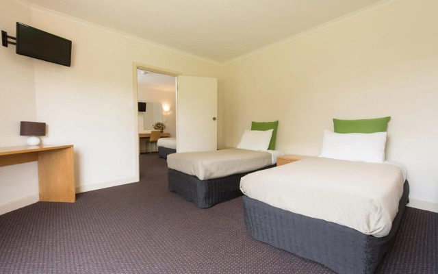 Renmark Resort