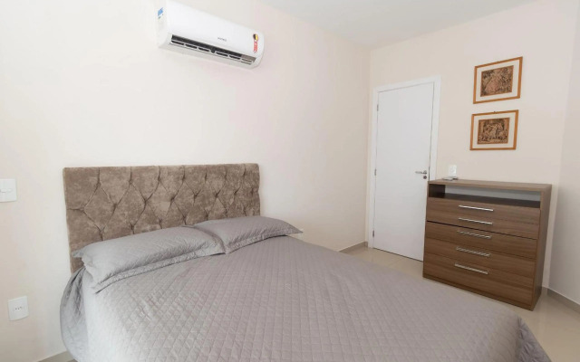 450 - Excelente 3 quartos em Bombas