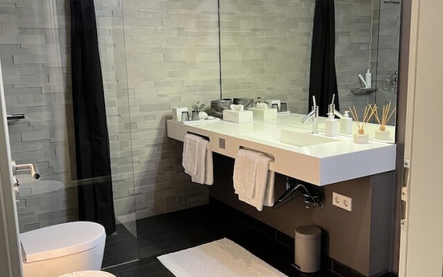 PURO Designer Apartment in the Center